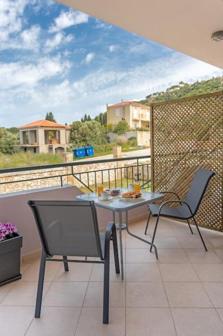 Spiros House Apartment สโวโรนาตา ภายนอก รูปภาพ
