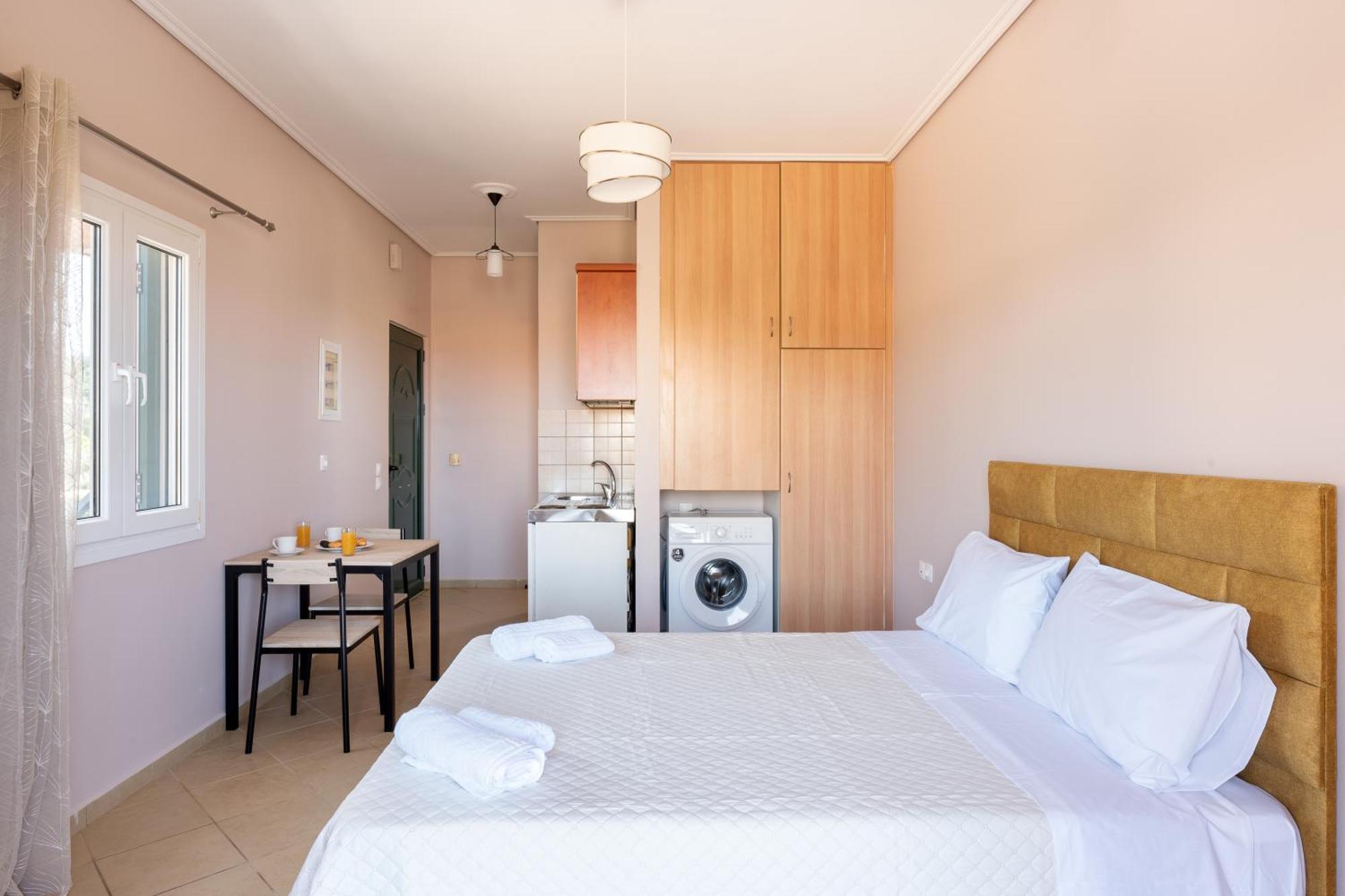 Spiros House Apartment สโวโรนาตา ภายนอก รูปภาพ